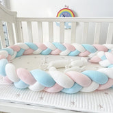 Tresse de lit bébé poétique et élégante coloris rose