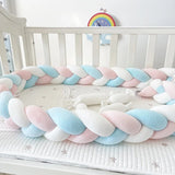 Coussin tressé fait main Rose Lunaire pour bébé
