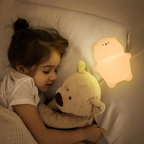 Veilleuse enfant en forme d’ourson pour calmer les peurs nocturnes
