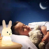 Veilleuse Petit Lapin Rêveur à 7 Couleurs pour Sommeil Apaisé | Étoile du Nid