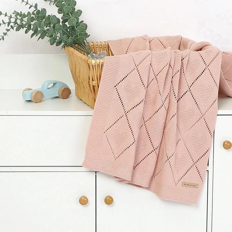Couverture bébé rose vintage motif cœur en coton doux certifié OEKO-TEX