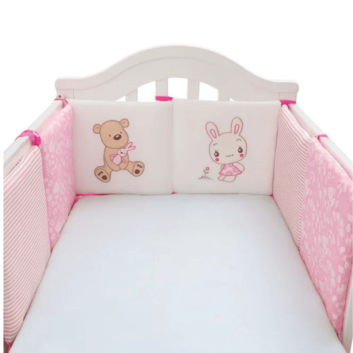 Chambre bébé cocon doux et poétique