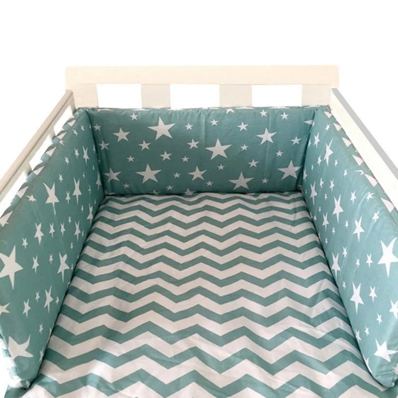 Décoration chambre bébé avec tour de lit Petit Nuage blanc et gris